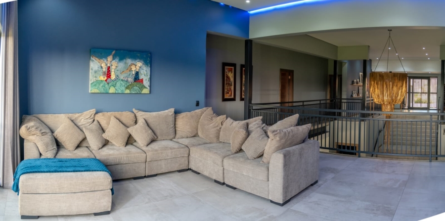5 Bedroom Property for Sale in Heron Banks Golf Estate Free State